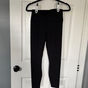 Fabletics powerhold BOOST leggings- black 7/8 EUC
